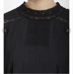 前後着スタンドレース襟ブラウス　サマンサモスモス“新品未使用”