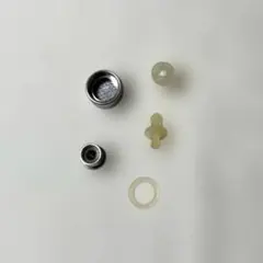 アサヒ軽金属の旧型活力なべ（圧力鍋） SW型の蓋裏のパッキン部品、5種のサムネイル