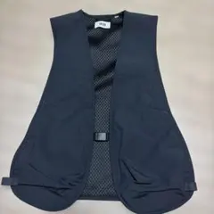 UNIQLO U ユーティリティベスト　ブラックのサムネイル