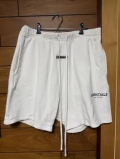ESSENTIALS スウェットショートパンツ グレー初期モデル - メルカリ
