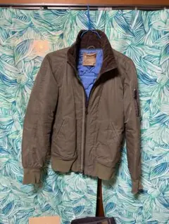 nonnative オリーブ ミリタリージャケット　ノンネイティブ ma-1のサムネイル