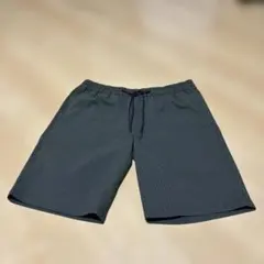TAKA-Q ショートパンツ カーキ ストライプ Lのサムネイル