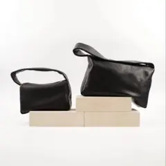 KEESE 黒 レザーショルダーバッグ ジップ Sサイズ ブラック