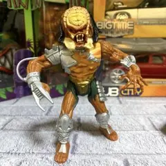 クラックドタスク　プレデター　アクション　フィギュア