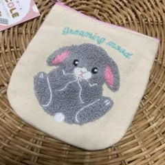 Item thumbnail for item 8be56931-0ad3-4caa-842f-048437b10bbb