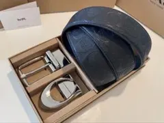 SALE♪コーチ　新品　リバーシブル　シグネチャー　シルバーバックルセット