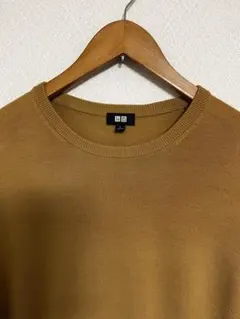 ユニクロ　メリノ クルーネック ニット 長袖　メンズLサイズ　マスタード