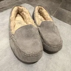 UGG グレー モカシン