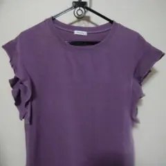 イングの袖フリルカットの落ちついた紫色のTシャツのサムネイル