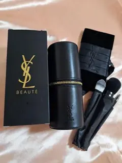 【新品未使用】YSLメイクブラシポーチ ブラシ セット&ブラシケース
