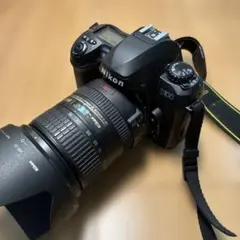 Nikon D200 【S数960以下】本体と充電器(バッテリーなし) - メルカリ
