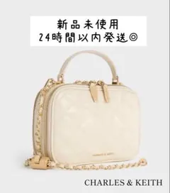 charles & keith ドゥオ キルトドローストリング バケットバッグ