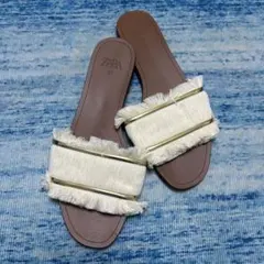 【ZARA 新品未使用】フリンジン付き フラットサンダル　37