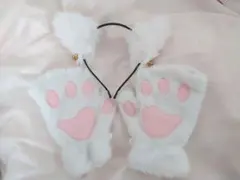 Item thumbnail for item 23af45fe-676a-4d45-8d06-3ebbc4f52090