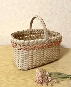 クラフトテープで作った…ミニミニオーバルバスケット - メルカリ