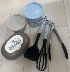 ❣️希少品❣️タッパーウェア　ミッキー柄　MMだ円#1とメジャーカップ ❣️早い者勝ち❣️希少品❣️タッパーウェア ミッキー柄 MMだ円#1と