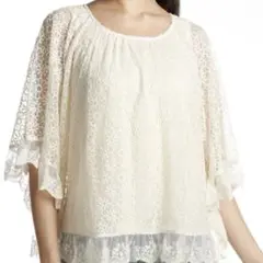 【美品】アースミュージック＆エコロジー フラワーレースチュニックブラウス