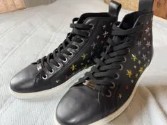 【未使用】JIMMY CHOO レザー スニーカー スタッズ 10周年 限定のサムネイル