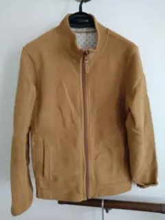 ユニクロ　フリースジャケット 雪の結晶模様 ベージュ