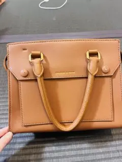 CHARLES & KEITH ブラウン ハンドバッグ