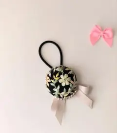 ヘアゴム　インド刺繍