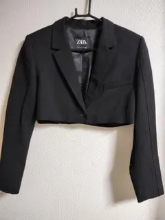 ザラ クロップドジャケットコート 黒 M 未使用 2025年最新】zara ジャケット クロップドの人気アイテム - メルカリ