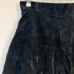 黒 しわ加工 フレアスカート　秋　冬　シンプル