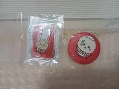 【未開封】ちいかわレストラン レイヤーアクリルスタンド 缶バッジ