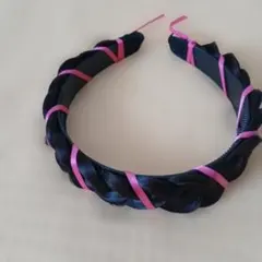 ヘアアクセサリー　カチューシャ　三つ編み