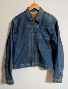 Item thumbnail for item e4e9ea03-0823-4fa6-b670-62dff07a596b