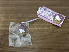 ご当地キティ　根付けストラップ　北海道限定　ラベンダー　スズラン 10周年記念 特別バージョン 北海道 ラベンダー ご当地キティ 根付