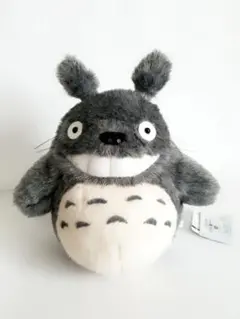 ジブリ　三鷹の森ジブリ美術館　大トトロぬいぐるみ