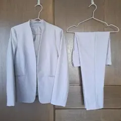 GU ノーカラースーツ　セットアップ　ジャケット　パンツ　ライトグレー