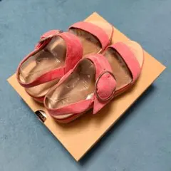 UGG スエード調 サンダル ピンク 厚底のサムネイル