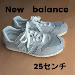 25センチ スニーカー