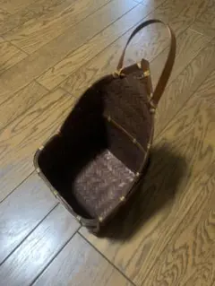 ブラウン編み込みかごバッグ　新品未使用