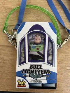 バズライトイヤー パスケース　トイストーリー