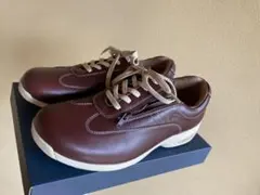 ヨネックス25cm パワークッション　美品スニーカー サイドジップ　ブラウン