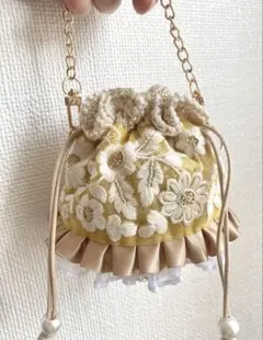 ハンドメイド バッグチャーム37 インド刺繍ポーチ巾着花柄フリルカゴ