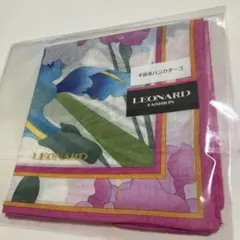 新品　レオナール　ハンカチ　ホワイトのサムネイル