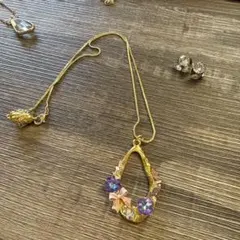 ネックレス 留具マグネット キラキラ スワロフスキー リボン