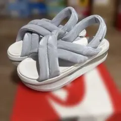 最安　新品　NIKE　ナイキ　エアマックス　アイラ　23cm