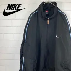 【レア】ナイキ　ワンポイント刺繍ロゴ入りナイロンジャケット