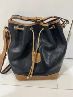 セリーヌ　レザー巾着ショルダーバッグ