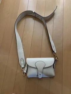 NOMBLE IMPAIR Marant ミニショルダーバッグ キナリのサムネイル