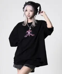 REFLEM/レフレム　クロス刺繍ダメージTシャツ/ハーフスリーブカットソーのサムネイル