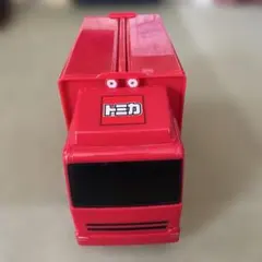 トミカ 赤いカーキャリー