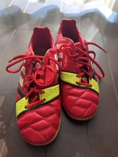 adidas サッカーシューズ US8