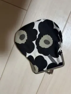 Marimekko がま口 ポーチ ウニッコ柄のサムネイル