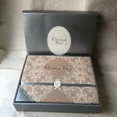 Item thumbnail for item fbd36fbe-b9df-40d2-b3a7-7e4ba8fb5081